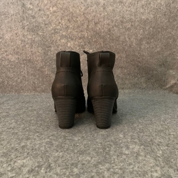 Blue Suede Shoes Lace Ankle Boots - Picture 8 of 9